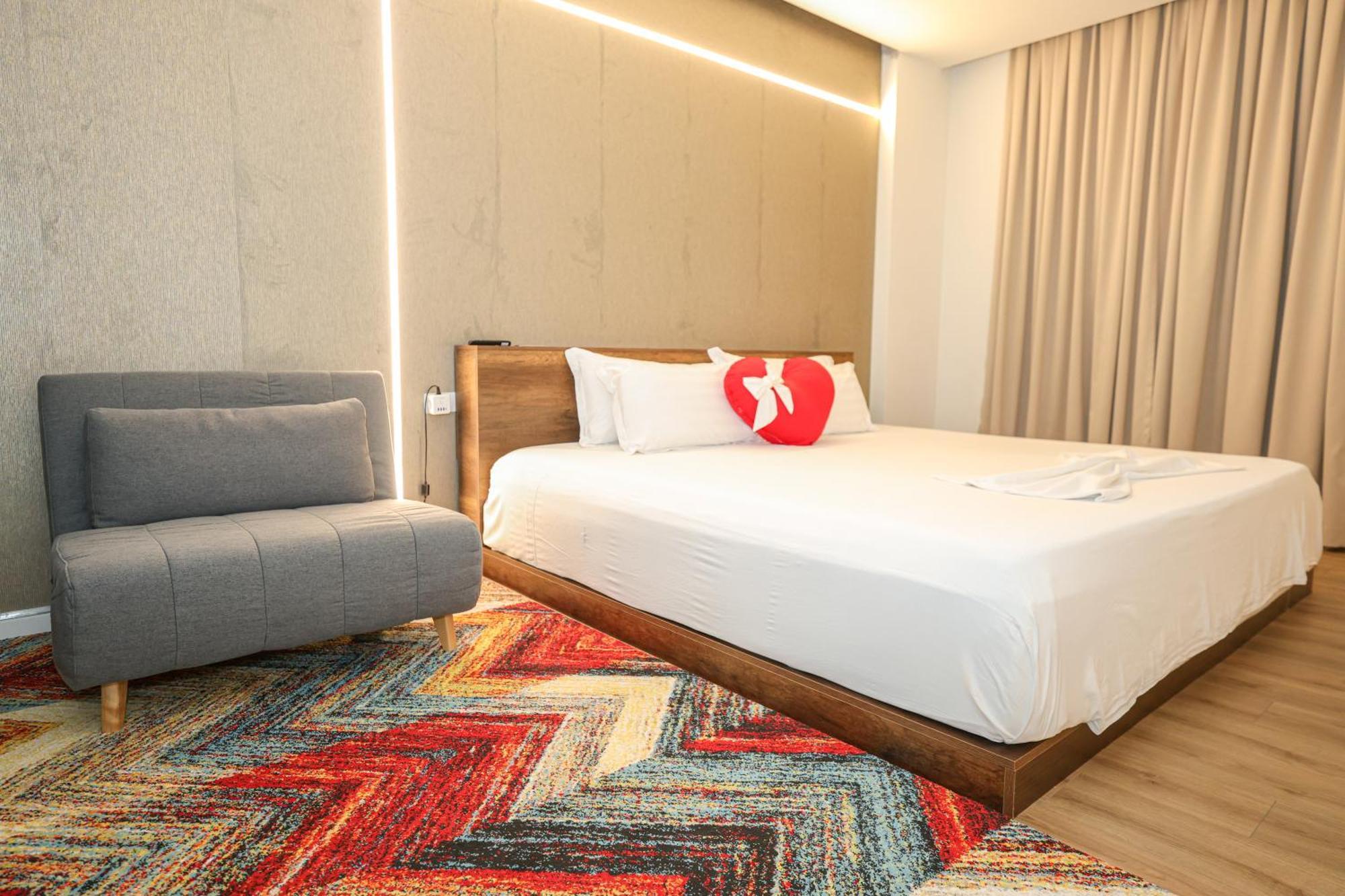 Green Coast Resort & Residences 94 パリアーサ エクステリア 写真